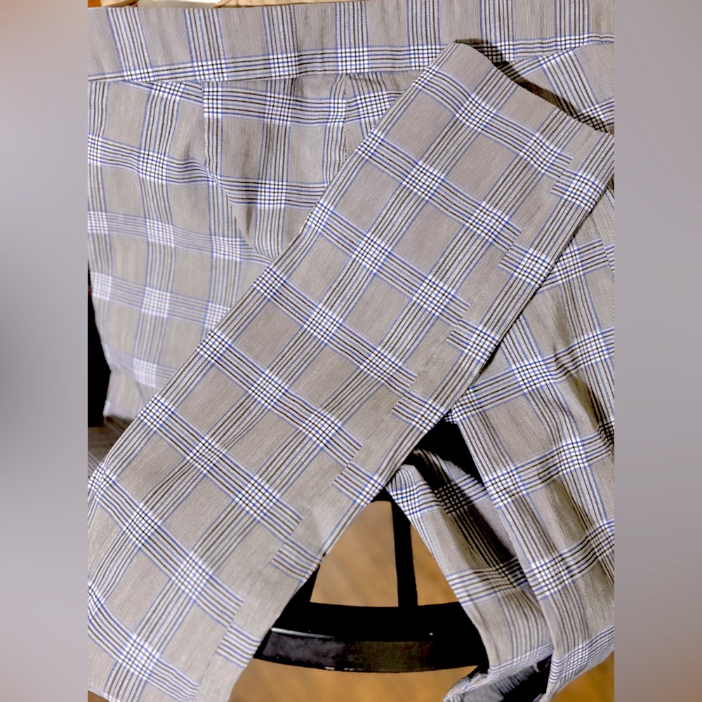 Adrienne Vittadini Plaid Blue/Black Straight Skinny Leg stretch pants trousers 4